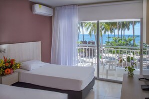 Junior Room, Ocean View | Premium bedding, minibar, in-room safe, free WiFi