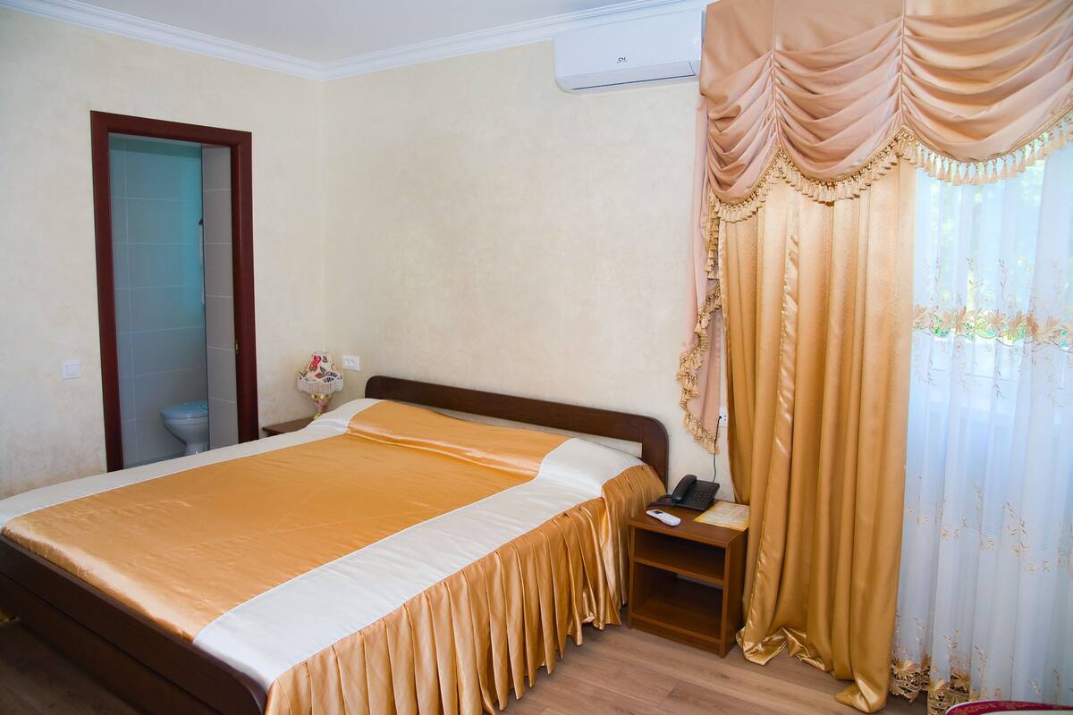 Suíte júnior | Frigobar, cofres nos quartos, quartos à prova de som