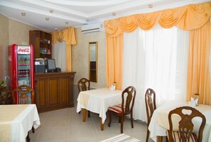 Modern European cuisine - Villa Neapol (Odesa)