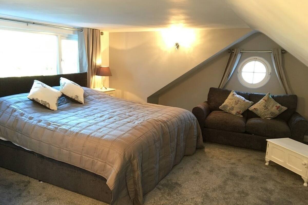 Suite, Ensuite, Garden View (Room 7)