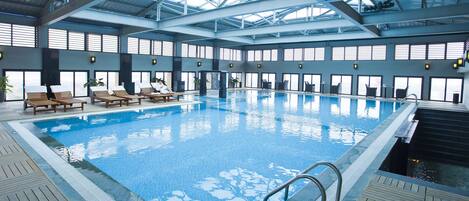Indoor pool, outdoor pool