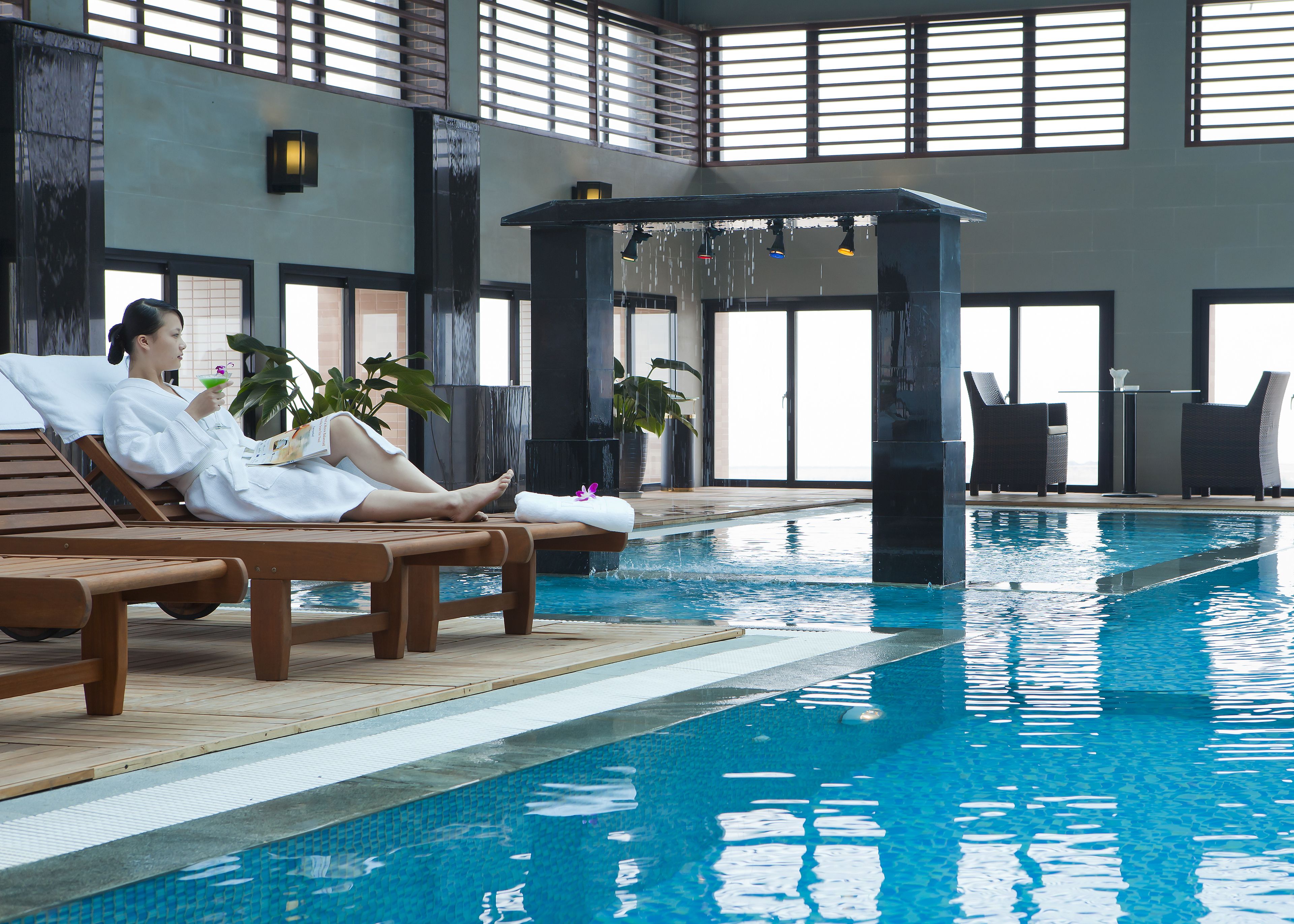 Indoor pool, outdoor pool