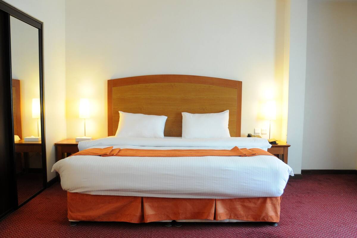 Minibar, Zimmersafe, kostenlose Babybetten, Zustellbetten