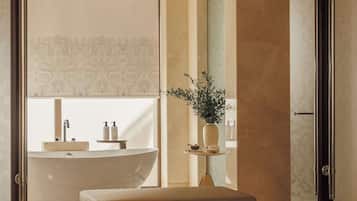 Separate tub and shower, deep soaking tub, rainfall showerhead