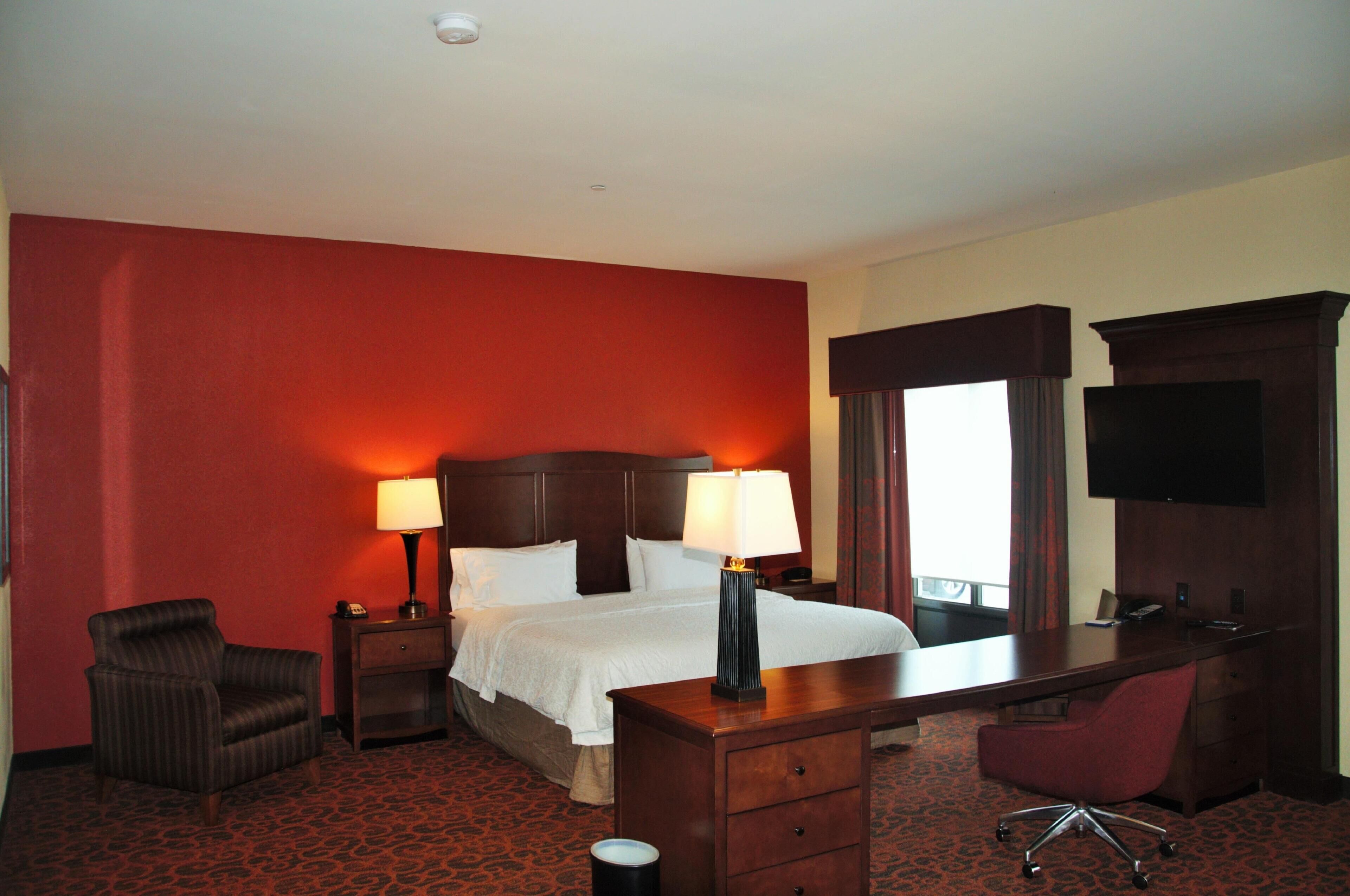 Photo - Hampton Inn & Suites Cincinnati / Uptown - University Area