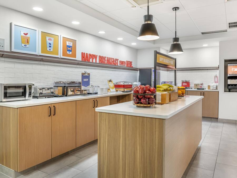Free daily buffet breakfast