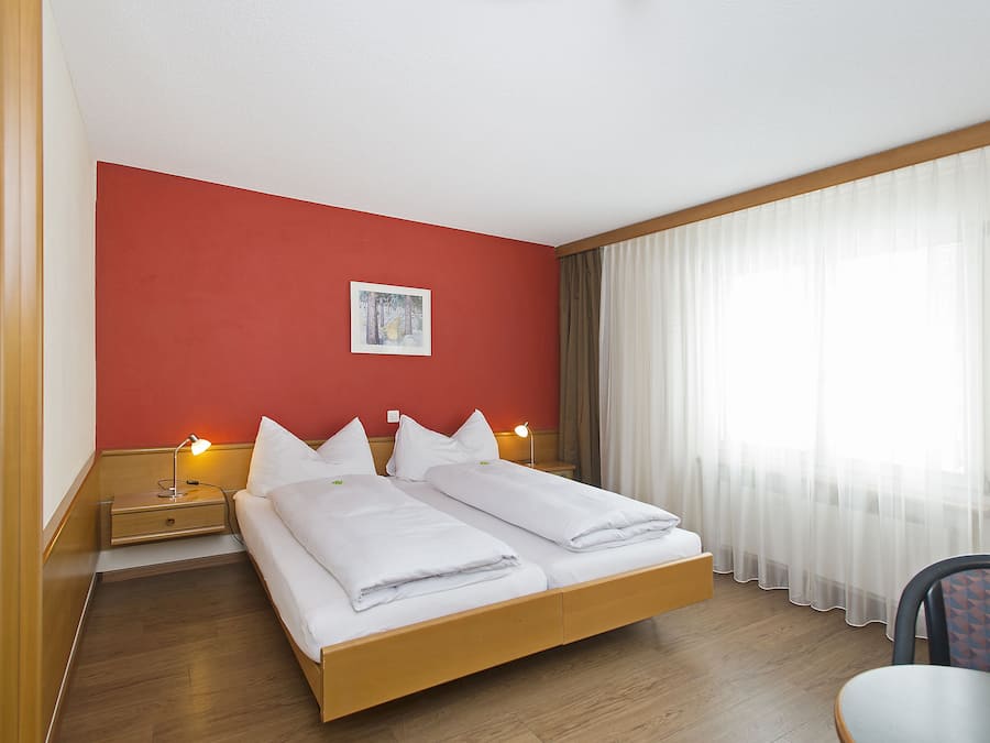 Minibar, in-room safe, desk, soundproofing