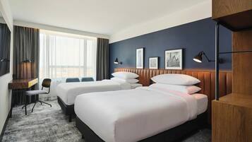 Superior-Zimmer, 2 Einzelbetten, Stadtblick | Zimmersafe, Bügeleisen/Bügelbrett, kostenlose Babybetten