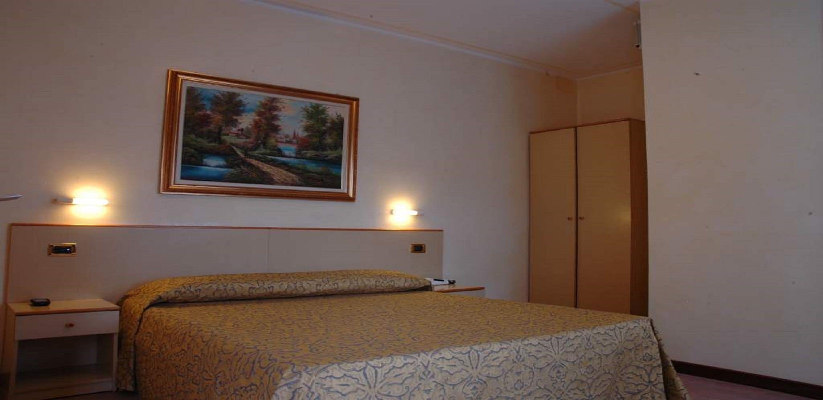 economy double room | frette italian sheets, pillow-top beds, in-room safe, desk