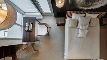 Basic Suite, 2 Bedrooms, Private Bathroom, Garden View | 1 bedroom, iron/ironing board, free WiFi, bed sheets