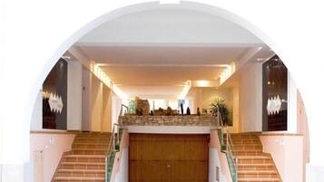 EntrĂ©e de lâhĂ©bergement