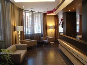 Lobby - Aroi Ponferrada (Ponferrada)