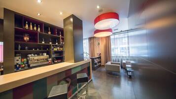 Bar (en el alojamiento)