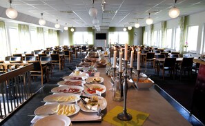 Aperto a pranzo e cena, cucina scandinava