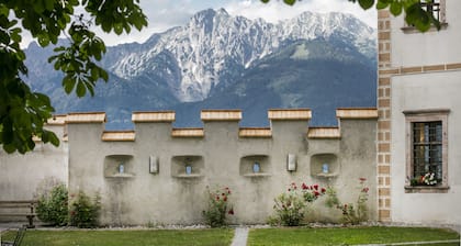 JUFA Hotel Schloss Röthelstein