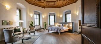 JUFA Hotel Schloss Röthelstein