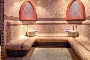 Massage/treatment rooms