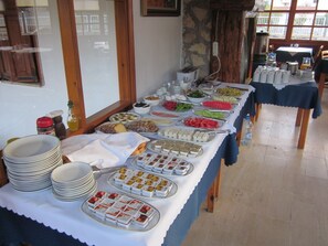 Gratis morgenmadsbuffet hver dag