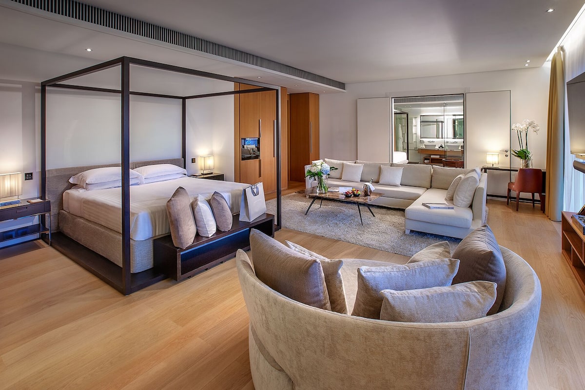 presidential suite (the spatio) | egyptian cotton sheets, premium bedding, down duvets, minibar