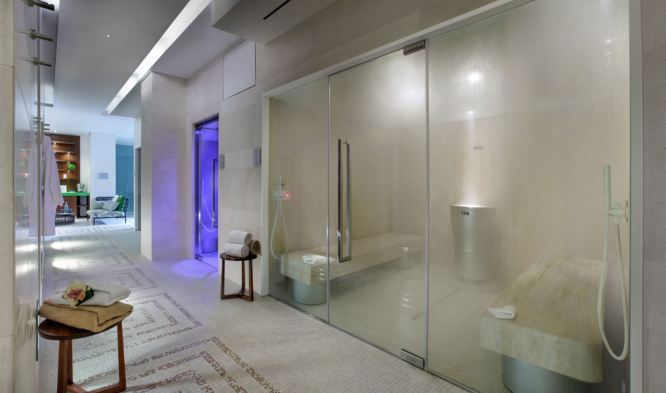 couples treatment room(s), sauna, hot tub, steam room