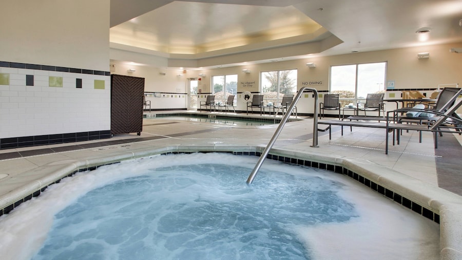 Fairfield Inn & Suites by Marriott Ottawa Starved Rock Area