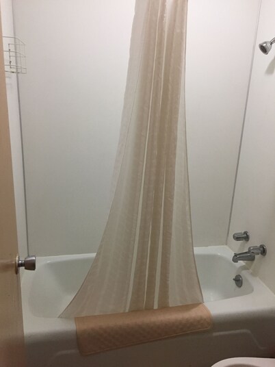 Budget Inn And Suites