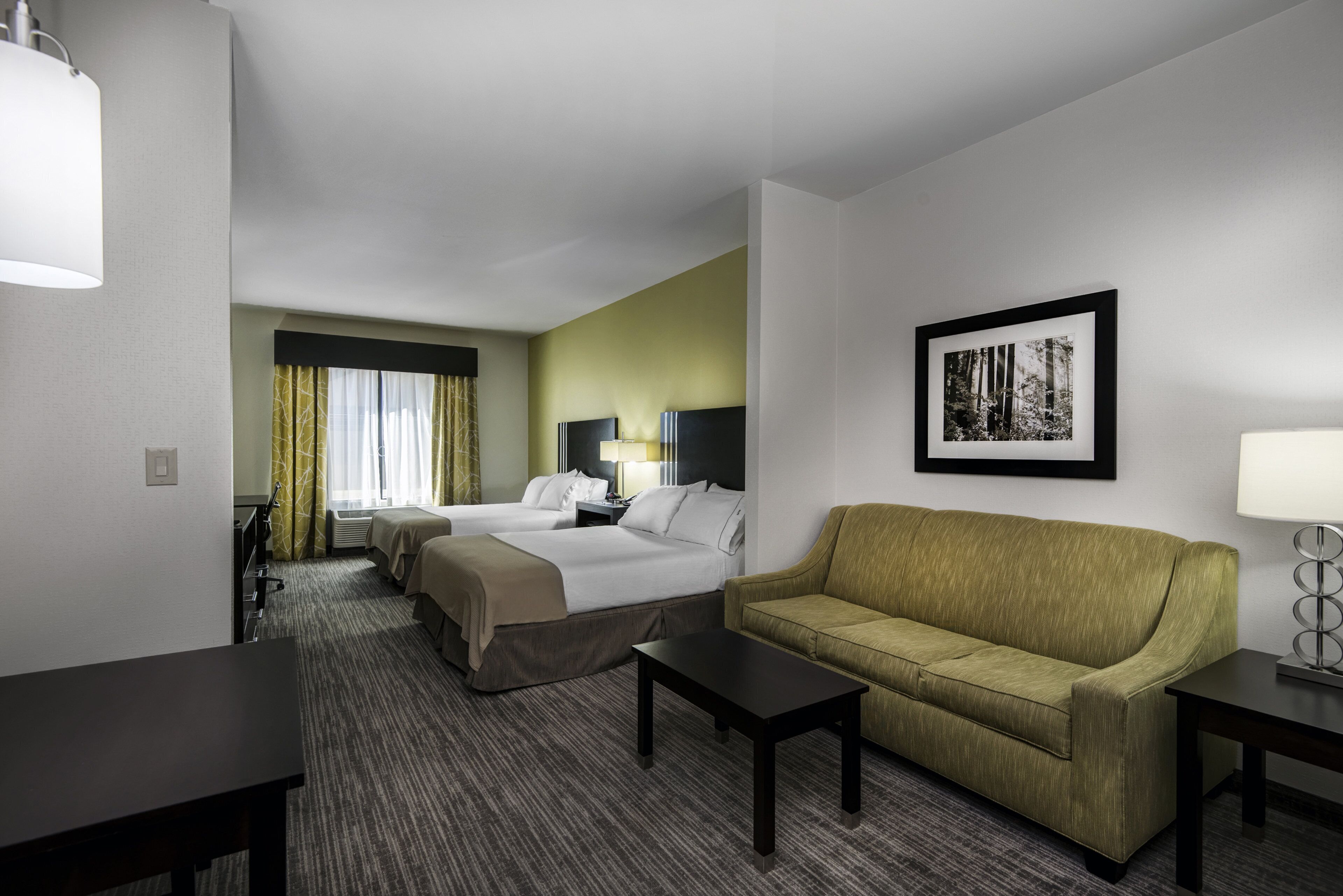 1 bedroom, in-room safe, desk, iron/ironing board