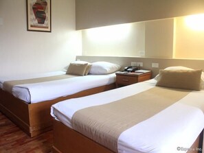 In-room safe, free WiFi, bed sheets - El Cielito Hotel Baguio (Baguio)