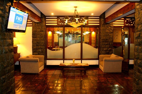 Hall