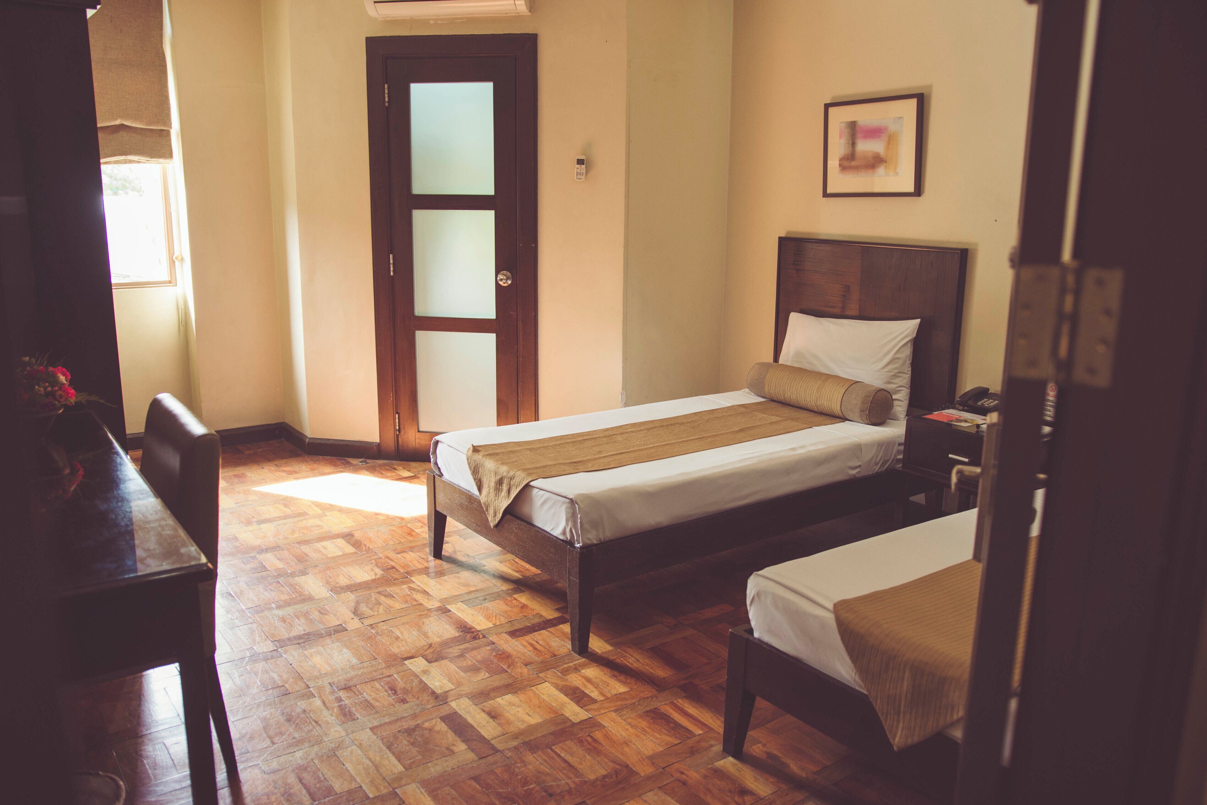 Executive Room with Air-conditioner | Free WiFi, bed sheets