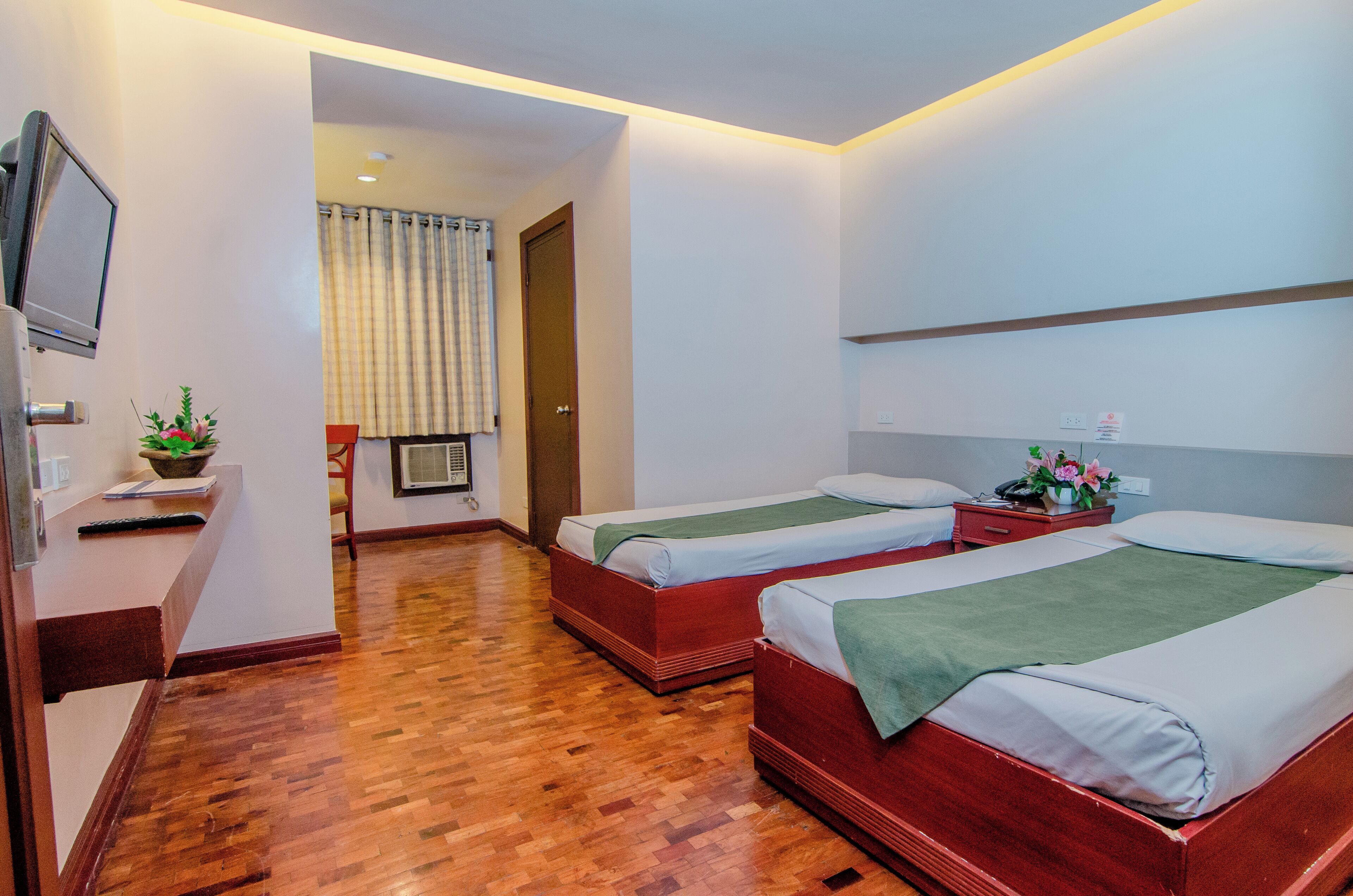 Superior Room with Airconditioned | Free WiFi, bed sheets
