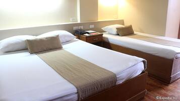 Free WiFi, bed sheets