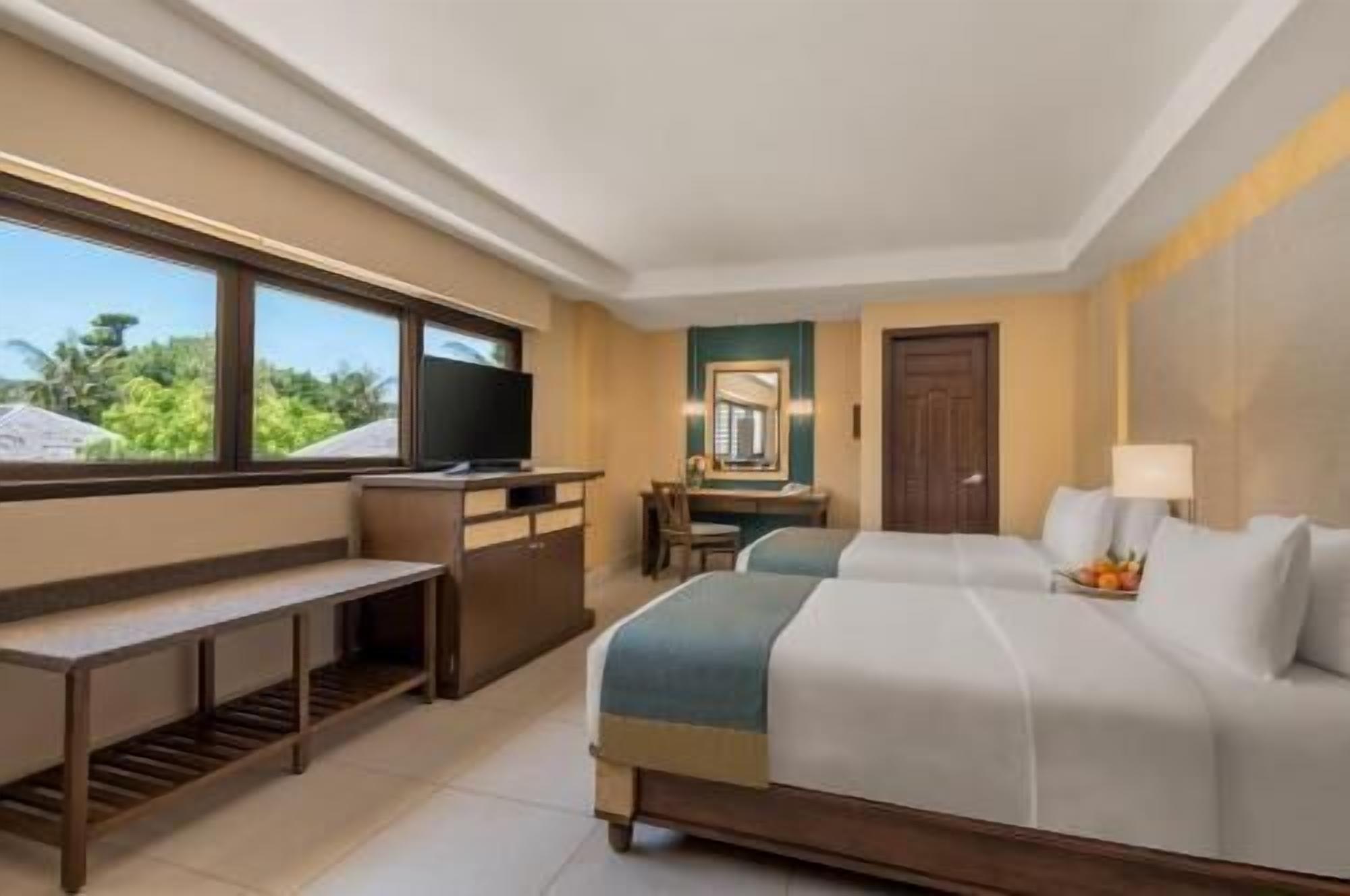 In-room safe, desk, iron/ironing board, rollaway beds