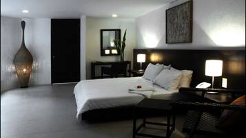 Individually decorated, individually furnished, desk, bed sheets