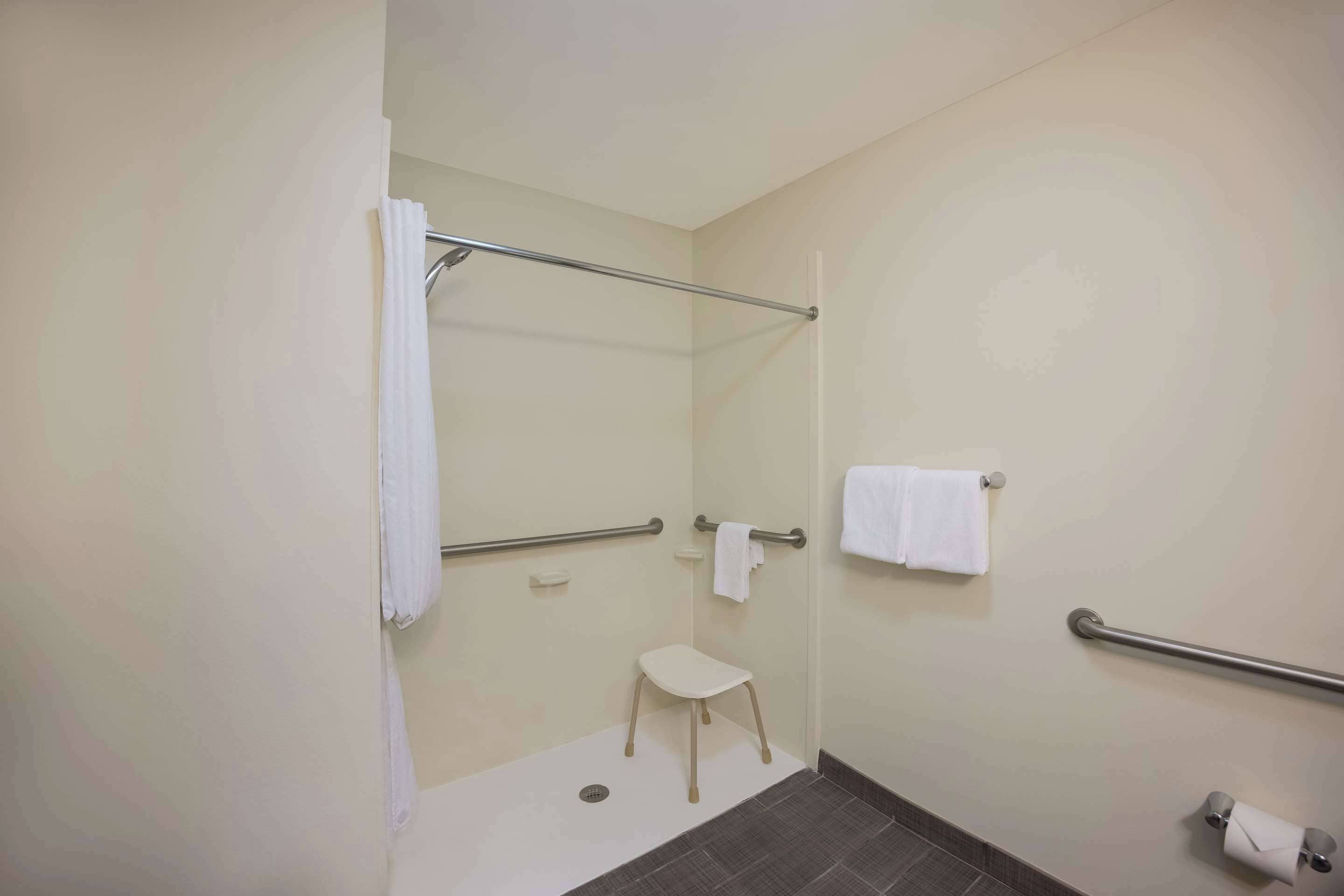 suite, 1 king bed, accessible | premium bedding, in-room safe, desk, iron/ironing board