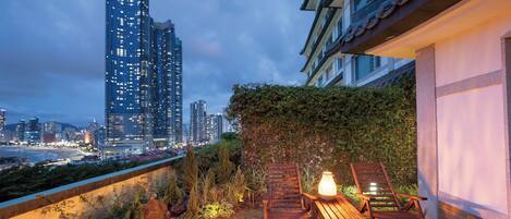 Spa Terrace Room | Blackout curtains, rollaway beds, free WiFi