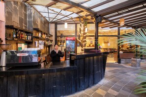 Bar (on property) - Hotel Marshyangdi (Kathmandu)