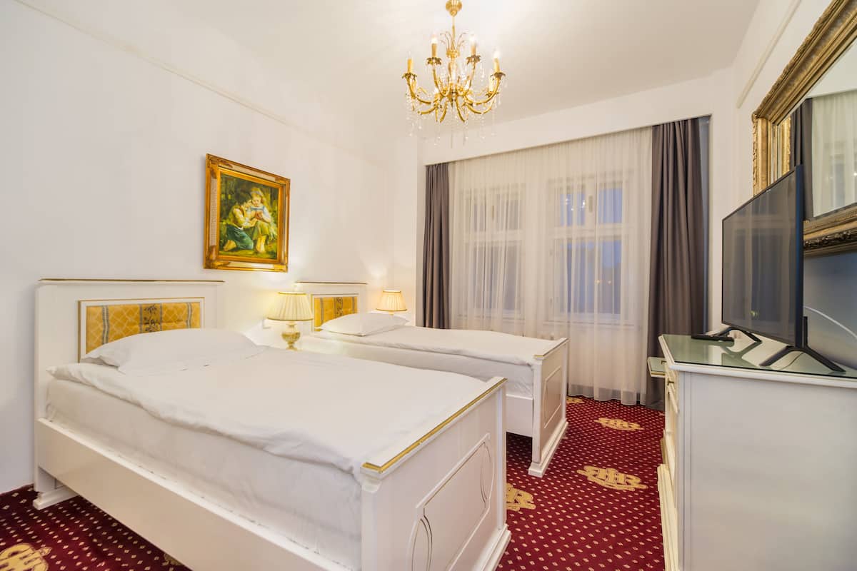 In-room safe, desk, laptop workspace, soundproofing