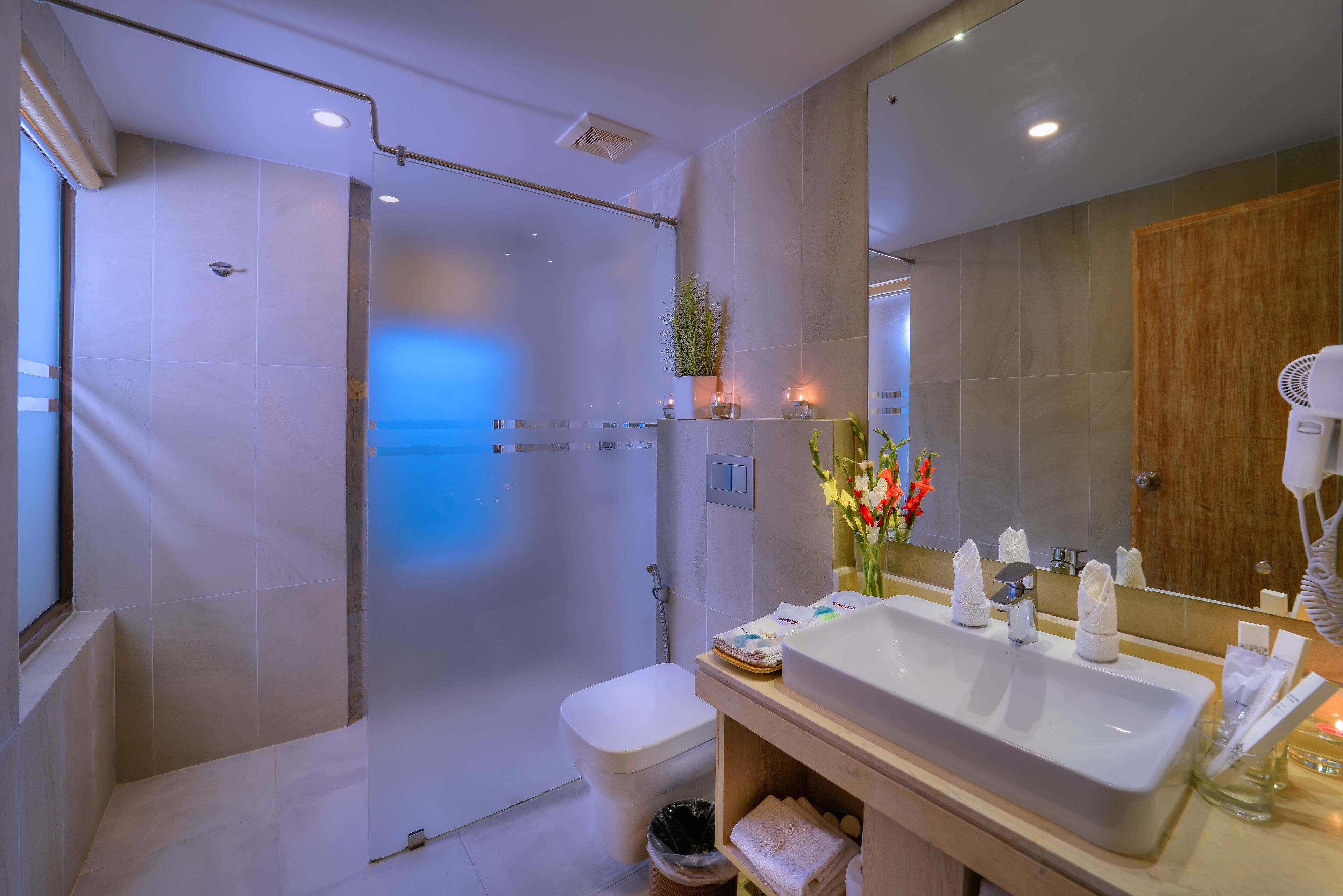 suite | bathroom | free toiletries, slippers, towels, soap