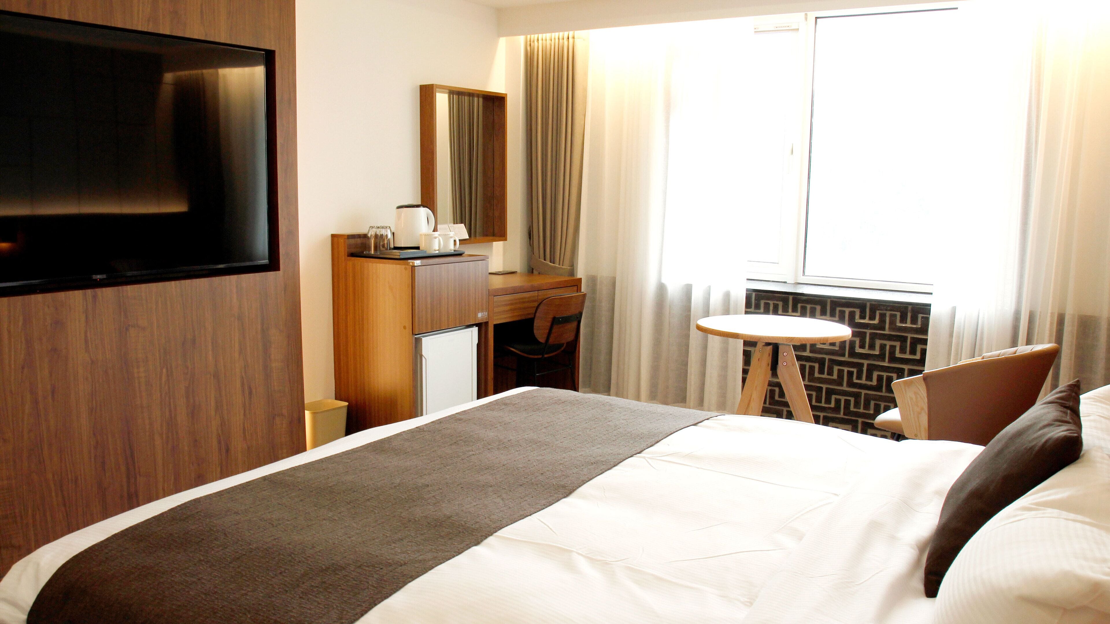 superior double room, mountain view | 1 bedroom, premium bedding, free minibar items, in-room safe