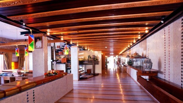 Pintu masuk interior