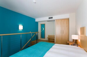 Familienzimmer, Kochnische | 1 Schlafzimmer, Allergikerbettwaren, Minibar, Zimmersafe