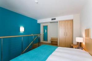 Familienzimmer, Kochnische | 1 Schlafzimmer, Allergikerbettwaren, Minibar, Zimmersafe