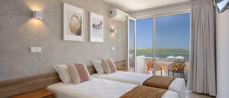 Bureau, chambres insonorisées, Wi-Fi gratuit, draps fournis