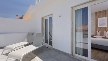 Chambre Familiale, 1 chambre | Terrasse/Patio