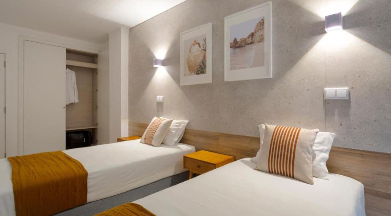 standard twin room | 1 bedroom, desk, soundproofing, free wifi