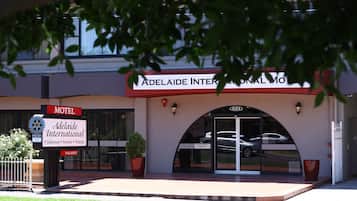 Welcome to the Adelaide International Hotel, offering conferences, functions, and weddings in a modern, professional setting.