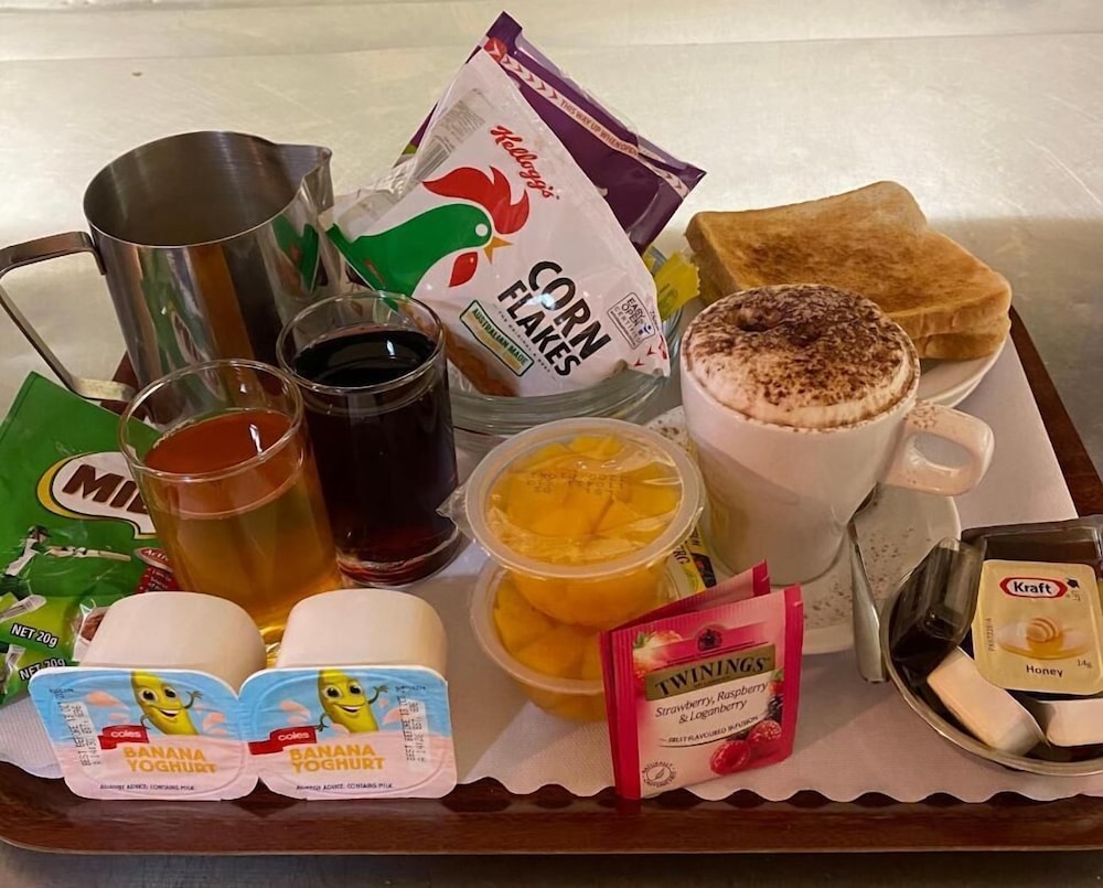 Adelaide International Motel by null