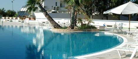 Piscina all'aperto