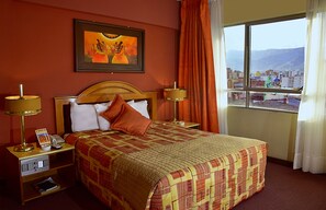 Single Room | Down comforters, minibar, in-room safe, desk - Cesars Plaza Hotel (Cochabamba)